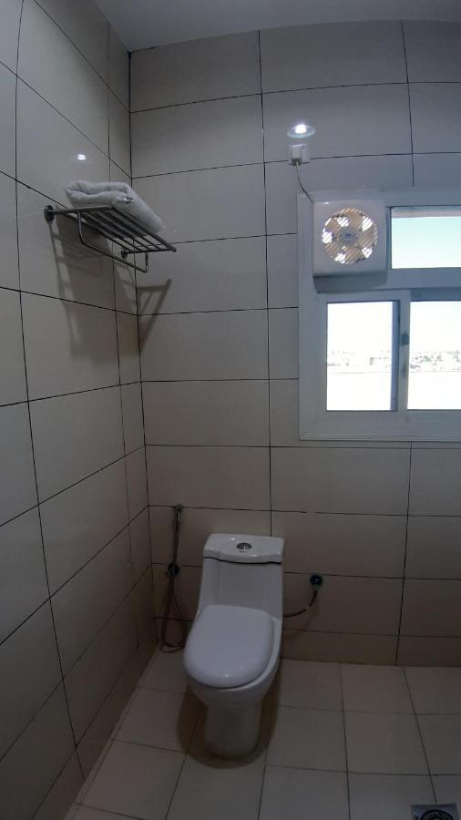 タブーク Al Rawda Furnished Unitsアパートホテル エクステリア 写真