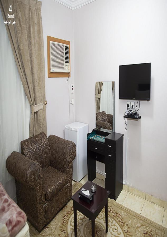 タブーク Al Rawda Furnished Unitsアパートホテル エクステリア 写真